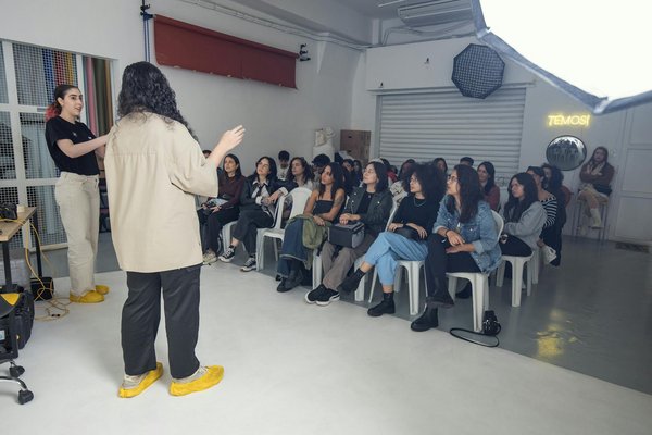 Maximiser l'art leasing pour les entreprises en France : avantages et stratégies